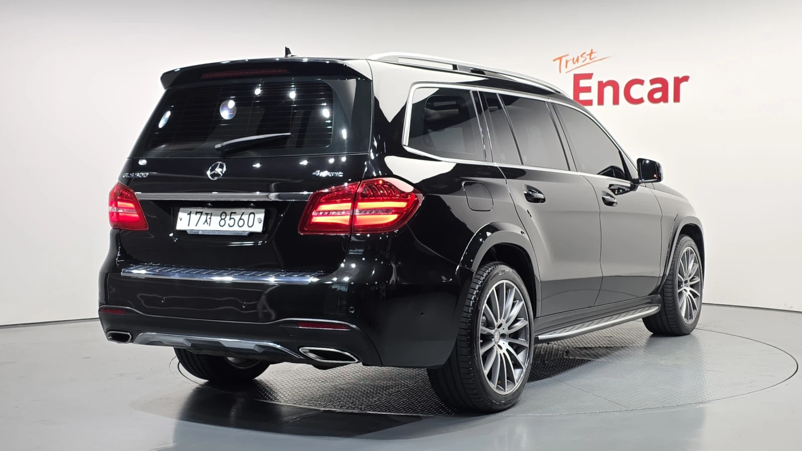 Mercedes-Benz GLS 500 AMG PK* SOFT-CLOSE* 2XTV* DIS* МАСАЖ* ОБДУХ* DESIG, снимка 3 - Автомобили и джипове - 55153968