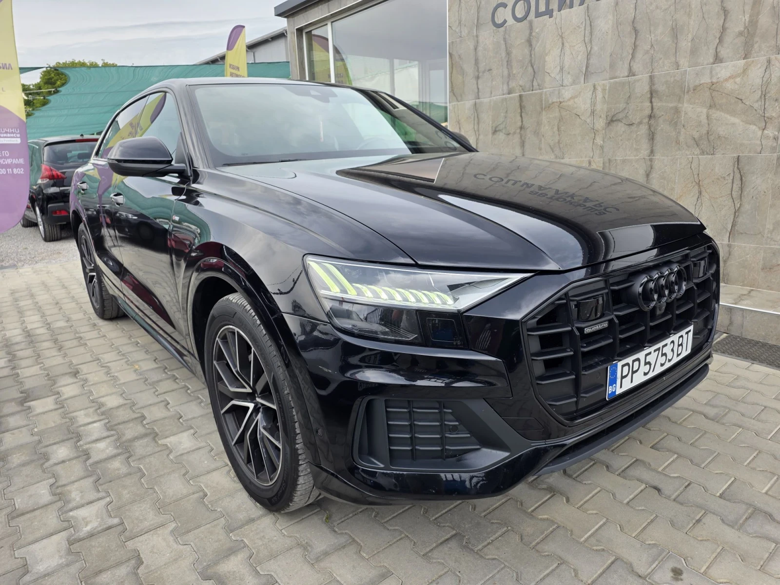 Audi Q8 3xsline head up