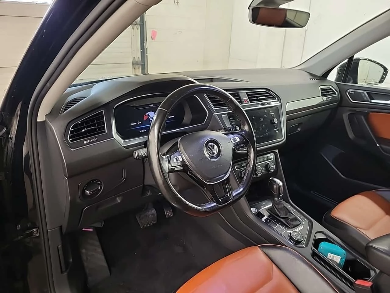 VW Tiguan Highline/CARFAX/Подгрев/Панорама/, снимка 10 - Автомобили и джипове - 55748720