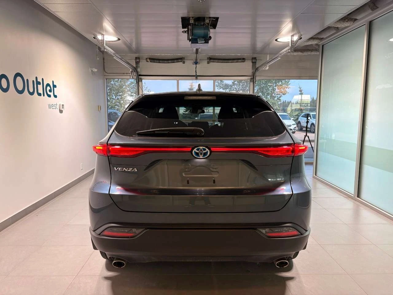 Toyota Venza NO ACCIDENTS | ONE OWNER | LE | Mobile.bg � ����������� 5