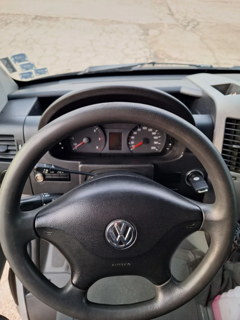 VW Crafter, снимка 5 - Бусове и автобуси - 48381189