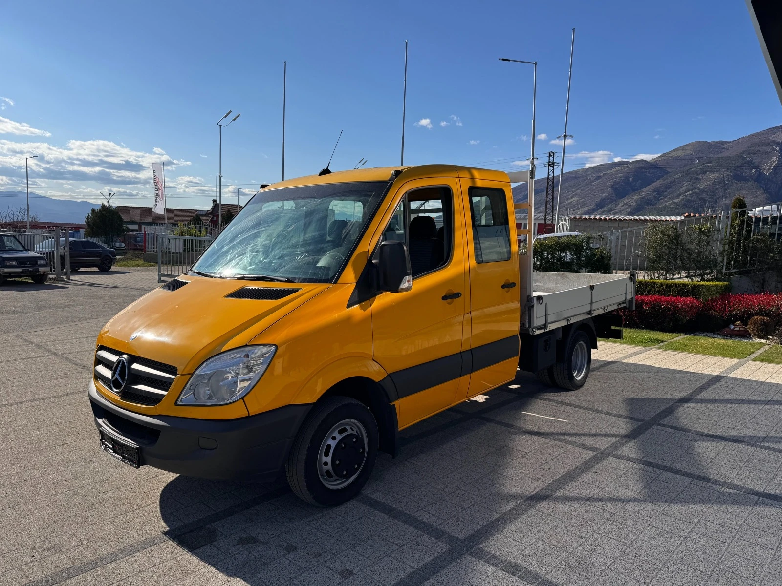 Mercedes-Benz Sprinter 516CDI до 3, 5т. 2.84м. 7-местен  - изображение 2