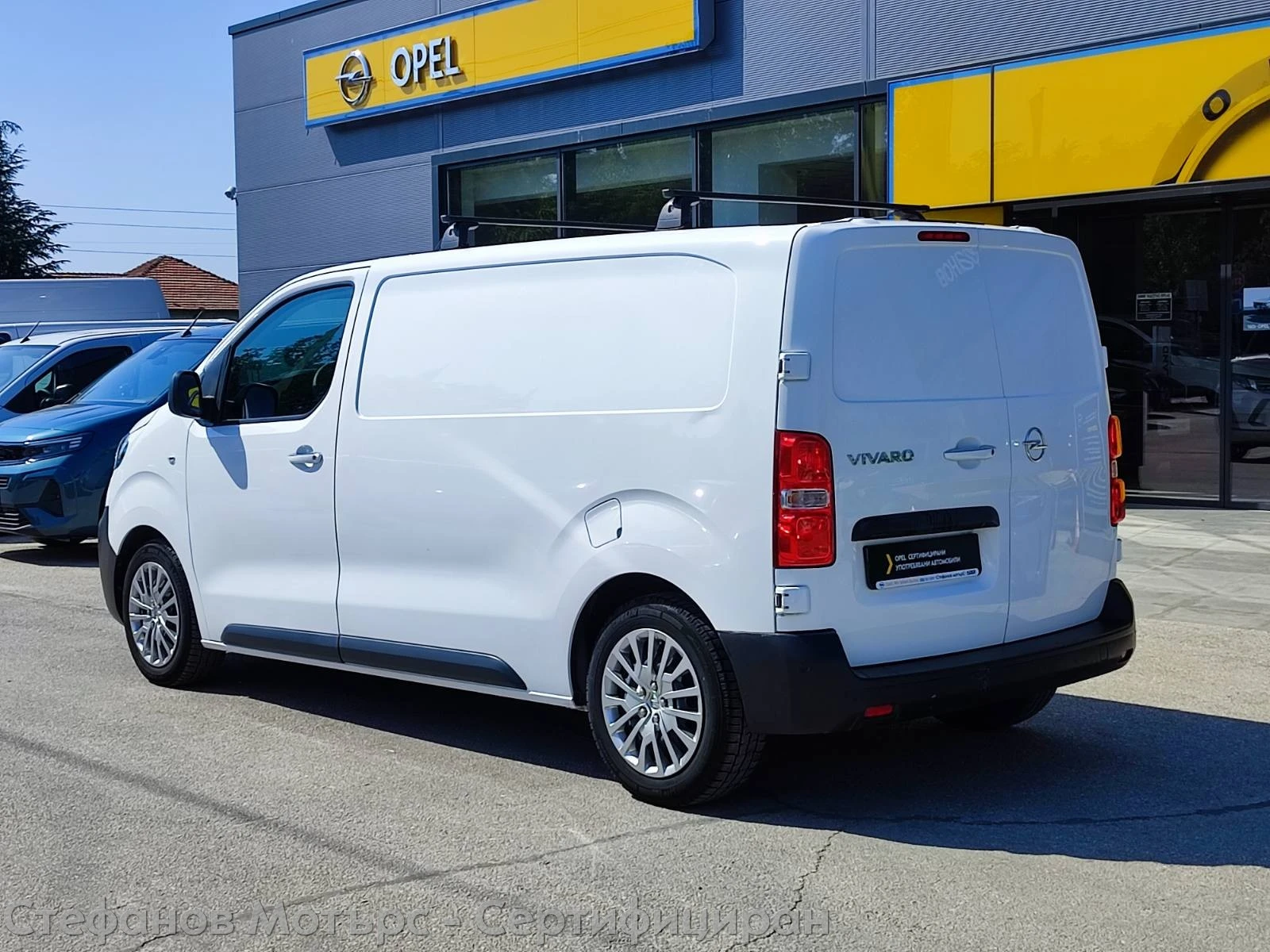 Opel Vivaro C Cargo M Edition 1.5D (120HP) MT6 - изображение 6