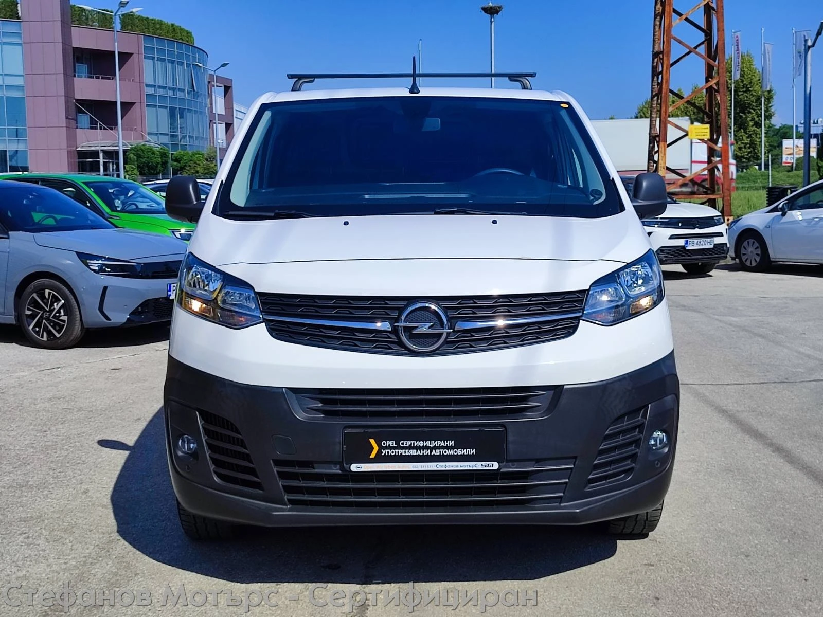 Opel Vivaro C Cargo M Edition 1.5D (120HP) MT6 - изображение 2