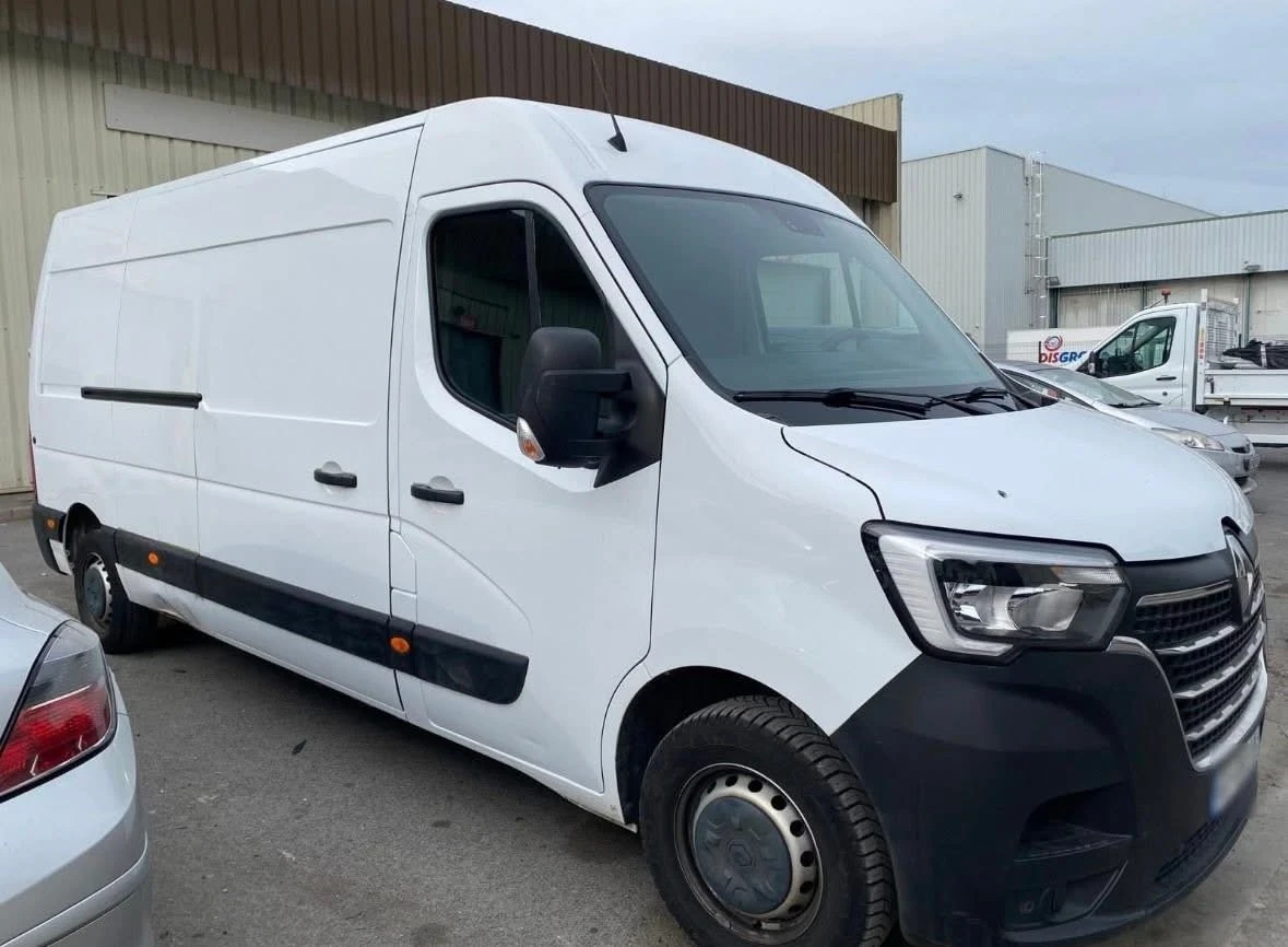 Renault Master 1 ви собственик Уникален, снимка 3 - Бусове и автобуси - 55112476