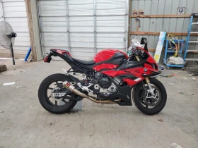  BMW S