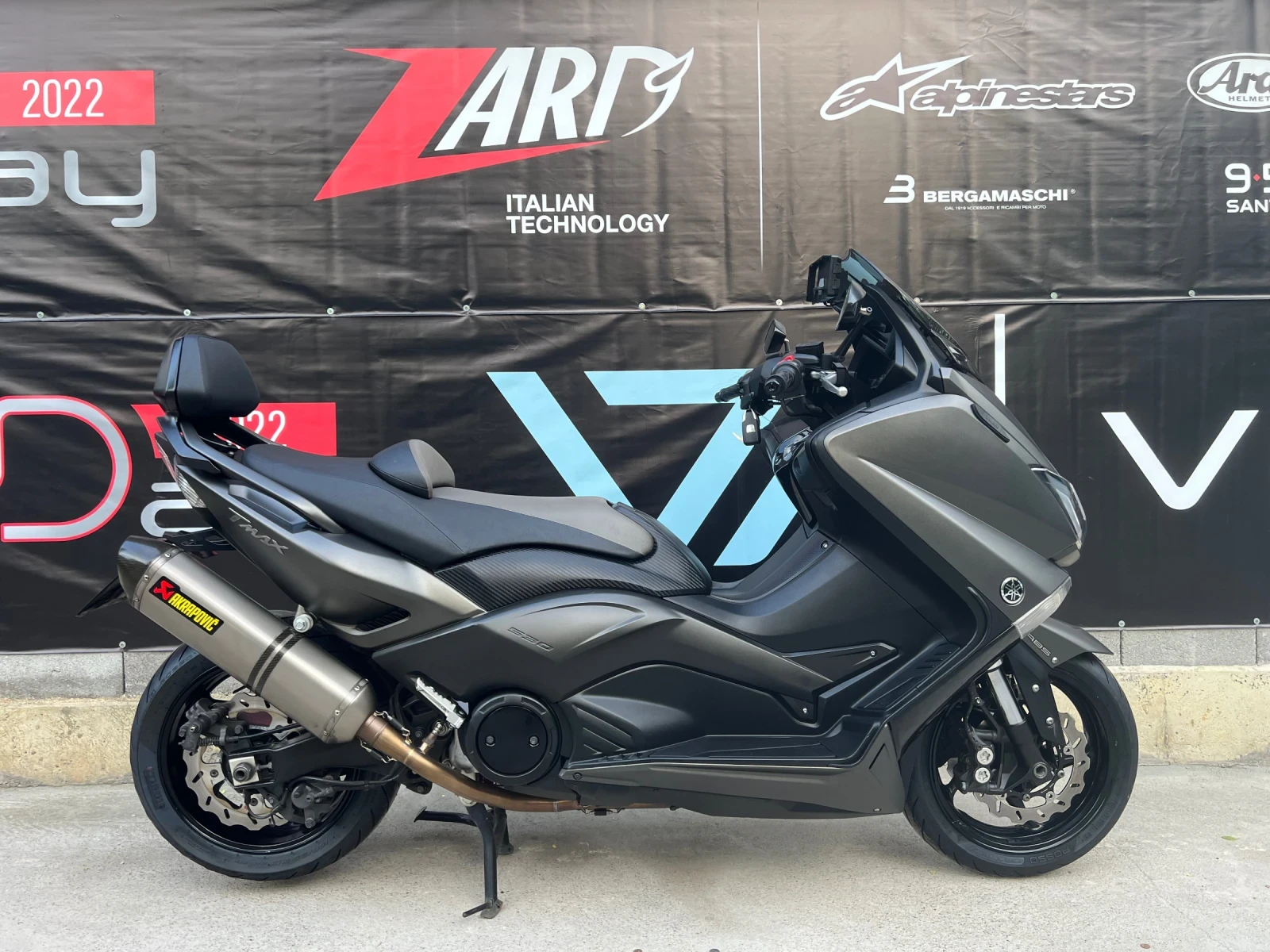 Yamaha T-max 530i-ABS-LED-2016г - изображение 6