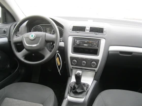Skoda Octavia, снимка 10