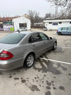 Mercedes-Benz E 200, снимка 4
