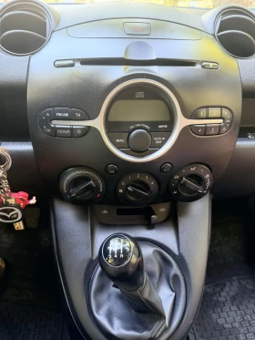 Mazda 2, снимка 6