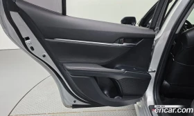 Toyota Camry 2.5, снимка 15