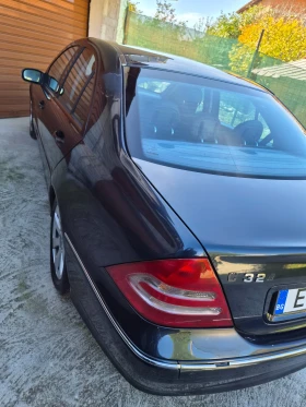 Mercedes-Benz C 320, снимка 11