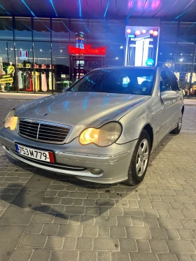  Mercedes-Benz C 220