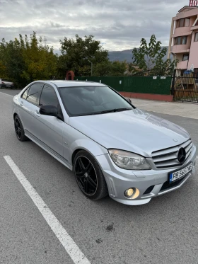    Mercedes-Benz C 200 AMG 
