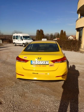 Hyundai Elantra  - платено разрешително до края на 2026г.  - 9999 € / 19556.34 лв. - 76083132 3