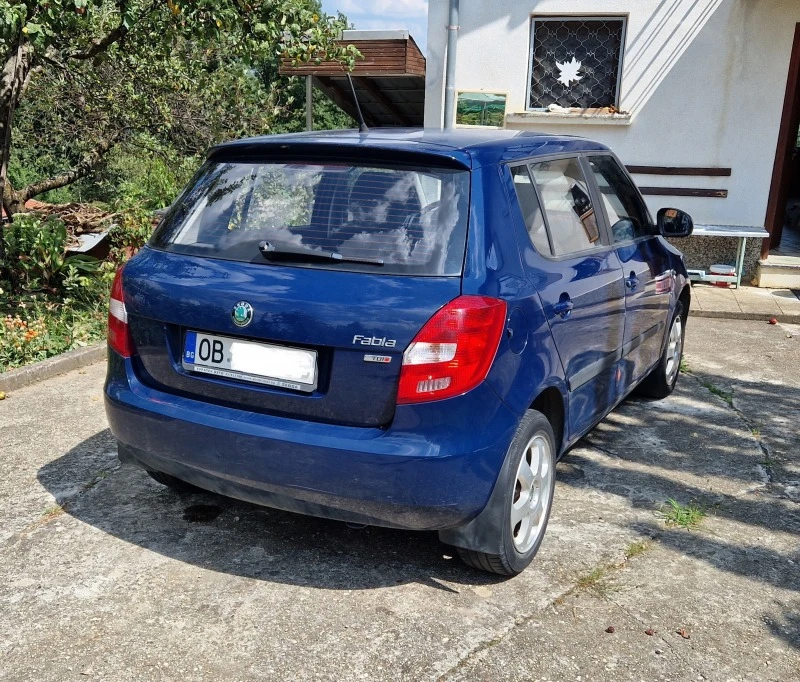 Skoda Fabia 1.6 TDI, снимка 4 - Автомобили и джипове - 47118728