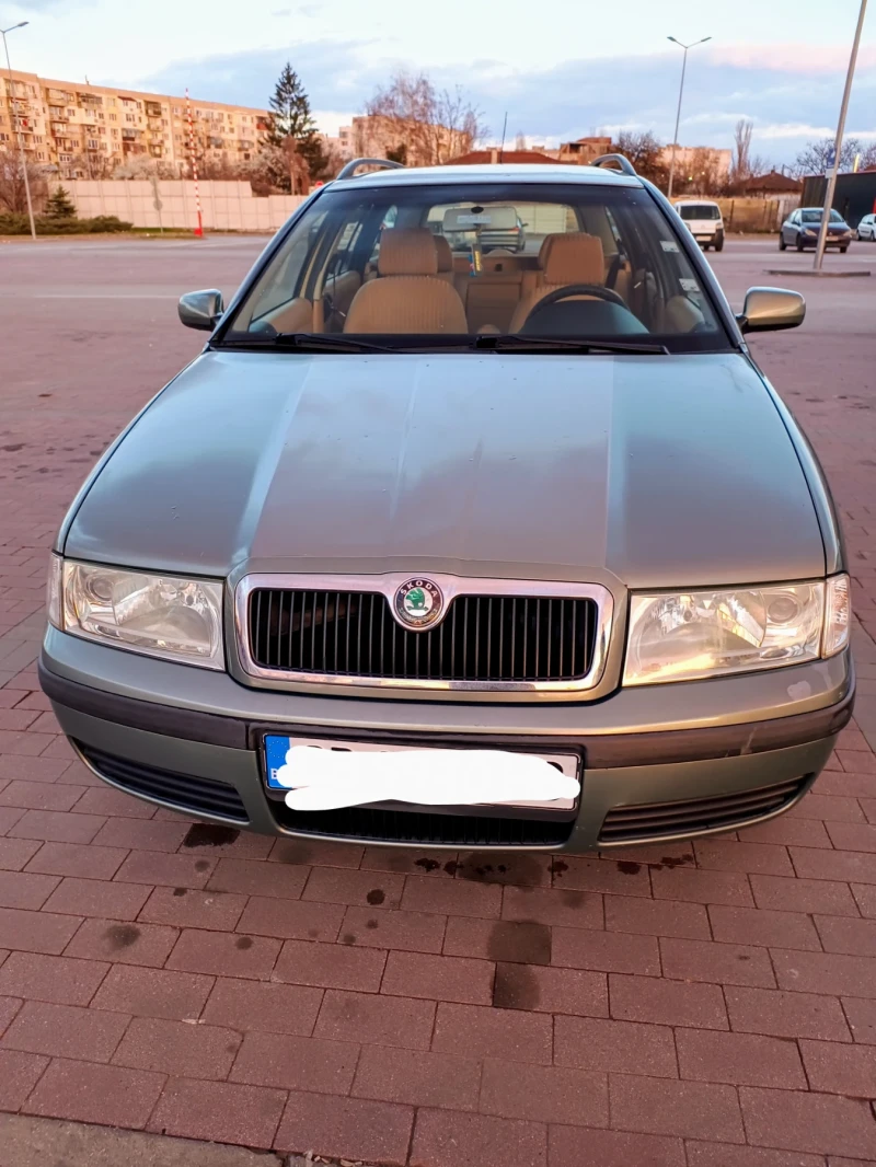 Skoda Octavia, снимка 1 - Автомобили и джипове - 46436721