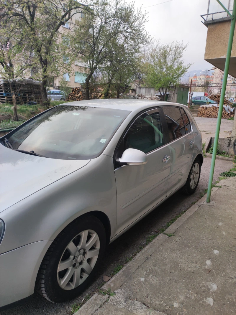 VW Golf 5, снимка 4 - Автомобили и джипове - 47808706