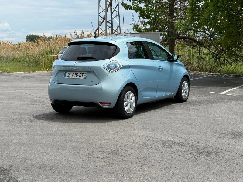 Renault Zoe Собствена батерия! Над 130км градско, снимка 4 - Автомобили и джипове - 50353407