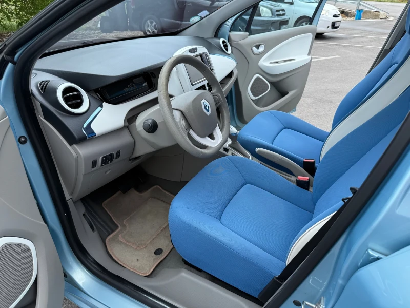 Renault Zoe Собствена батерия! Над 130км градско, снимка 7 - Автомобили и джипове - 50353407
