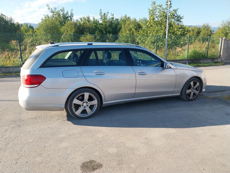 Mercedes-Benz E 200, снимка 8 - Автомобили и джипове - 51775444