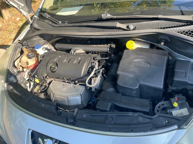 Peugeot 207, снимка 7 - Автомобили и джипове - 52813869