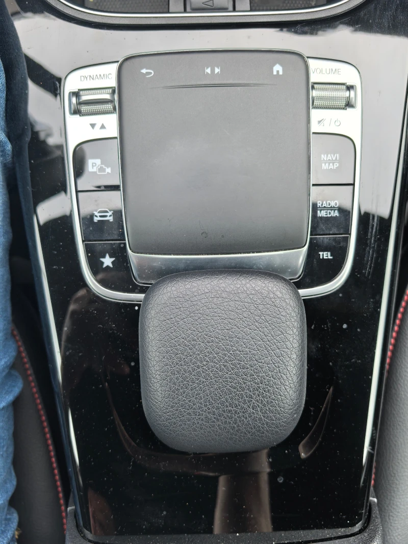 Mercedes-Benz A 180 d Compact AMG пакет, снимка 15 - Автомобили и джипове - 52516164