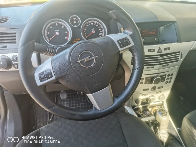 Opel Astra, снимка 7 - Автомобили и джипове - 52350051