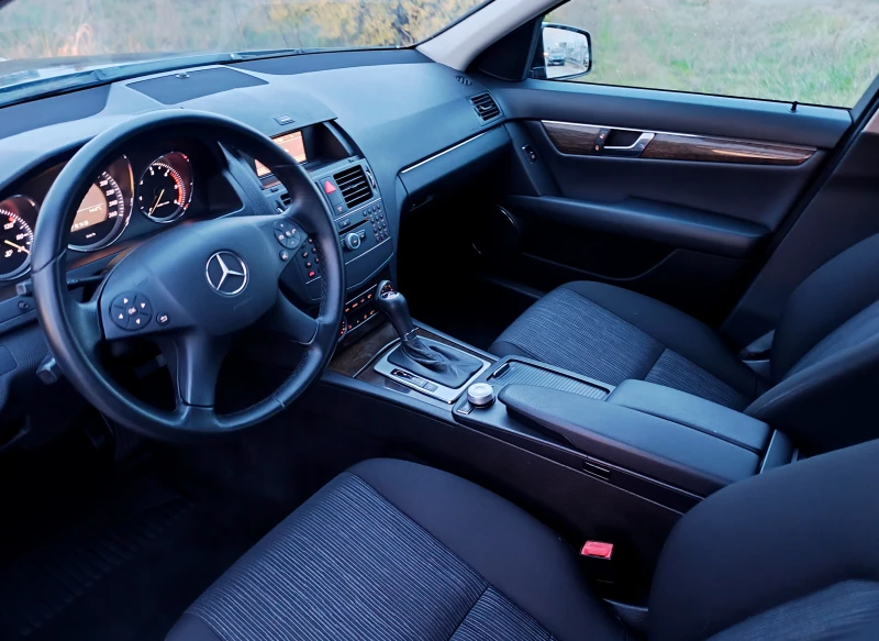Mercedes-Benz C 220 2.2CDI 170ks, снимка 6 - Автомобили и джипове - 52542162