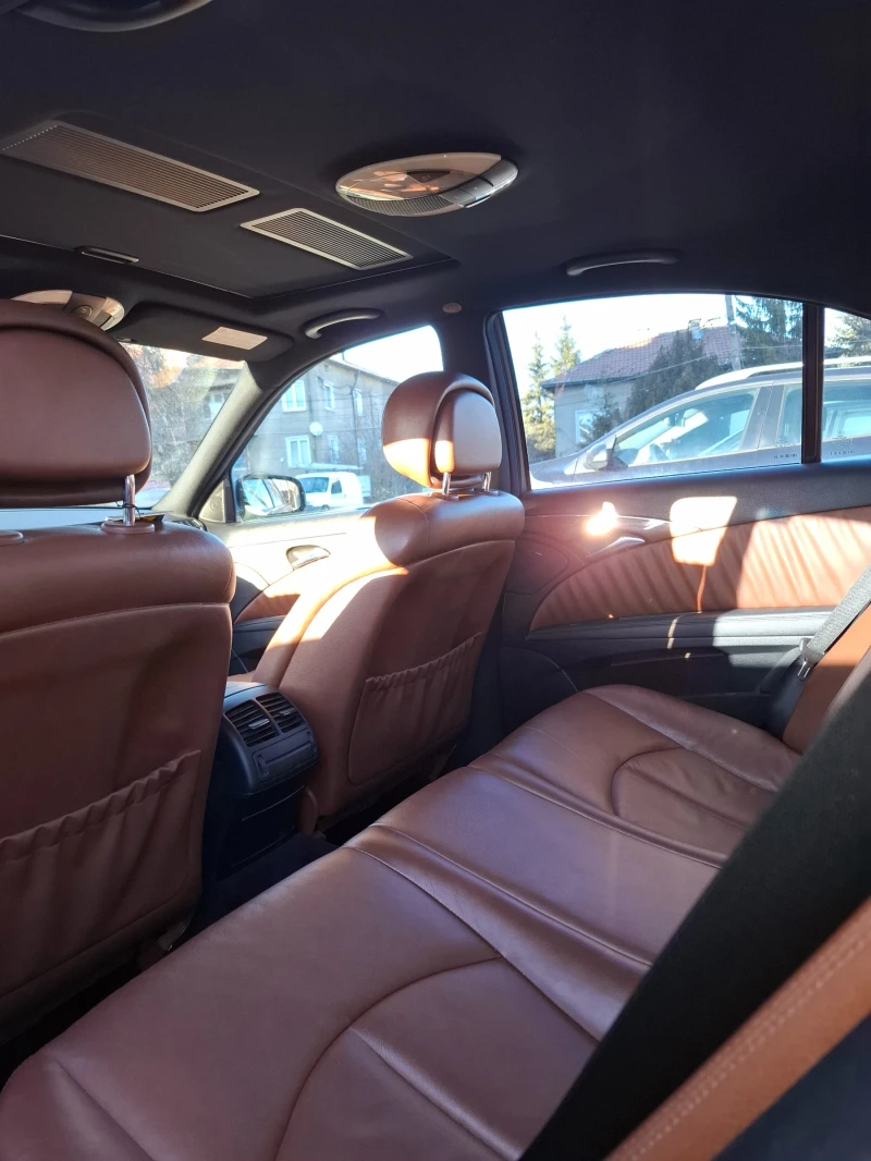 Mercedes-Benz E 280, снимка 8 - Автомобили и джипове - 53186978