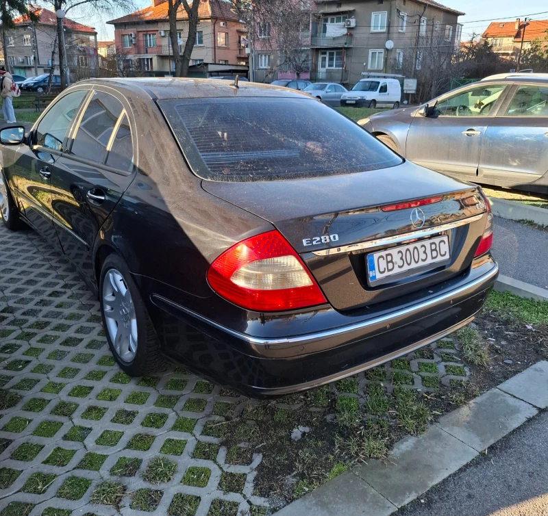 Mercedes-Benz E 280, снимка 6 - Автомобили и джипове - 53186978