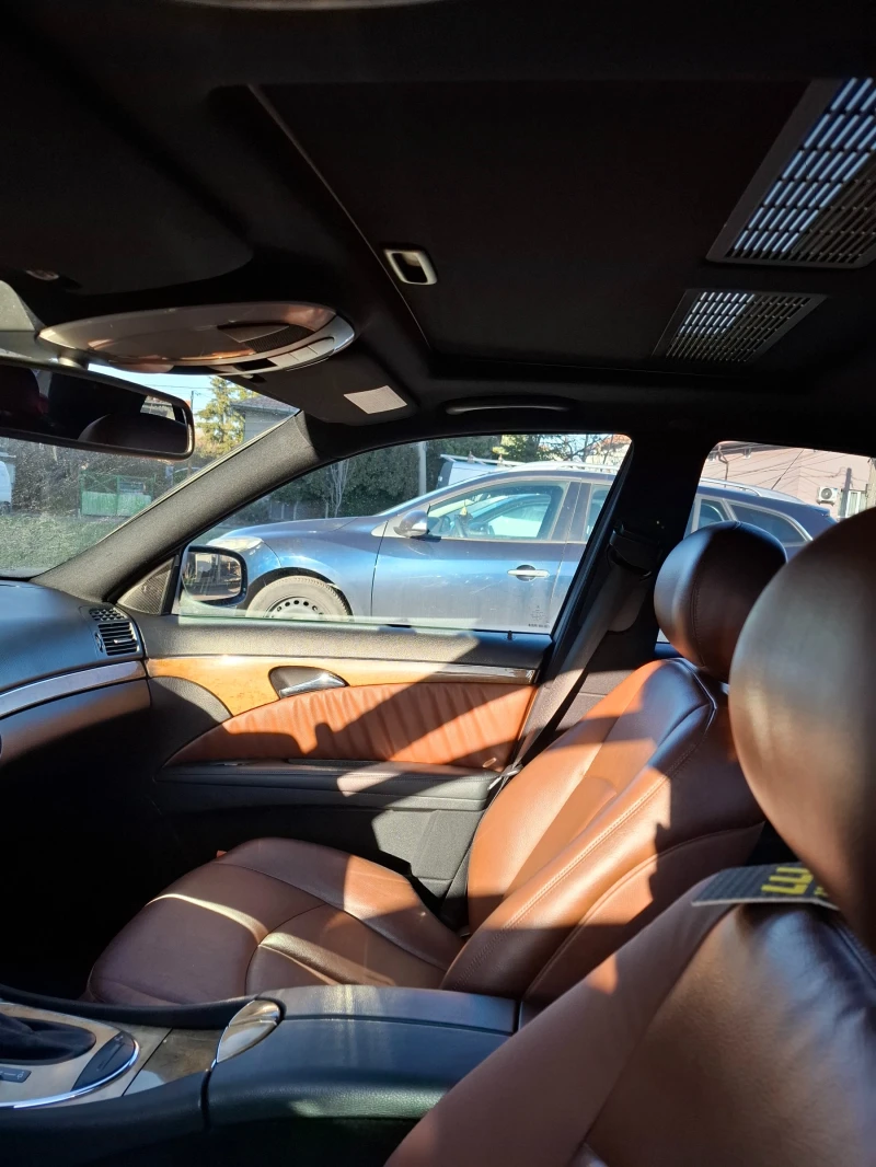 Mercedes-Benz E 280, снимка 9 - Автомобили и джипове - 53186978