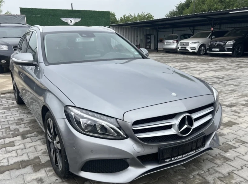 Mercedes-Benz C 200, снимка 4 - Автомобили и джипове - 53413854