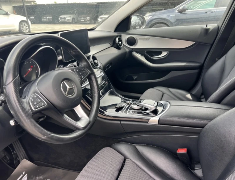 Mercedes-Benz C 200, снимка 9 - Автомобили и джипове - 53413854