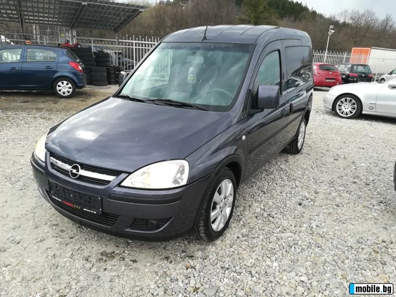 Opel Combo, снимка 5 - Автомобили и джипове - 47122367