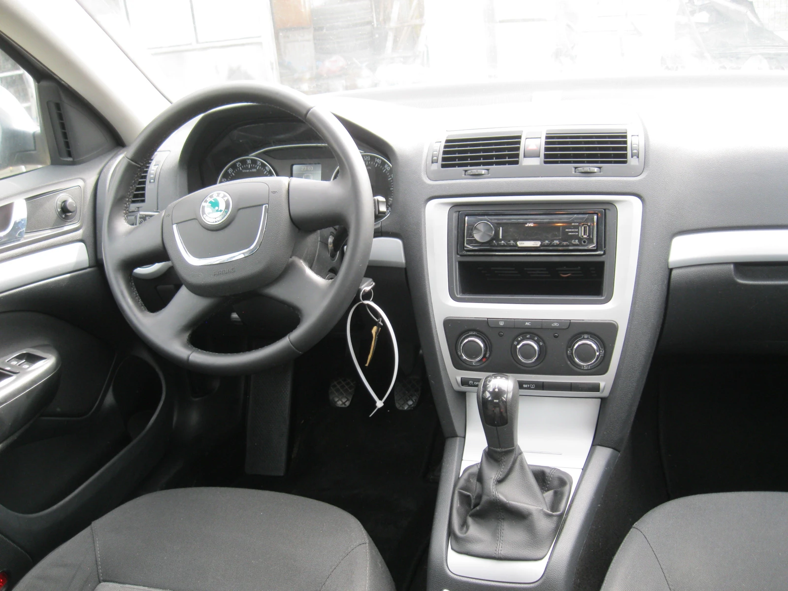 Skoda Octavia | Mobile.bg — изображение 15