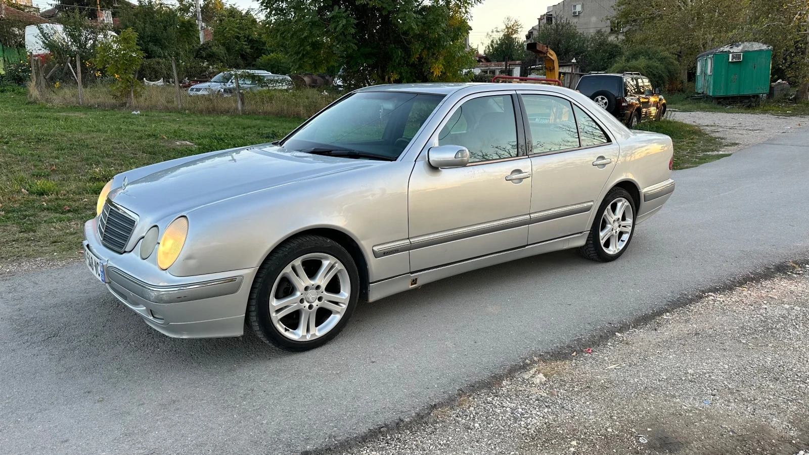 Mercedes-Benz E 220 Facelift 150 Коня 6 Степена Клима - изображение 2