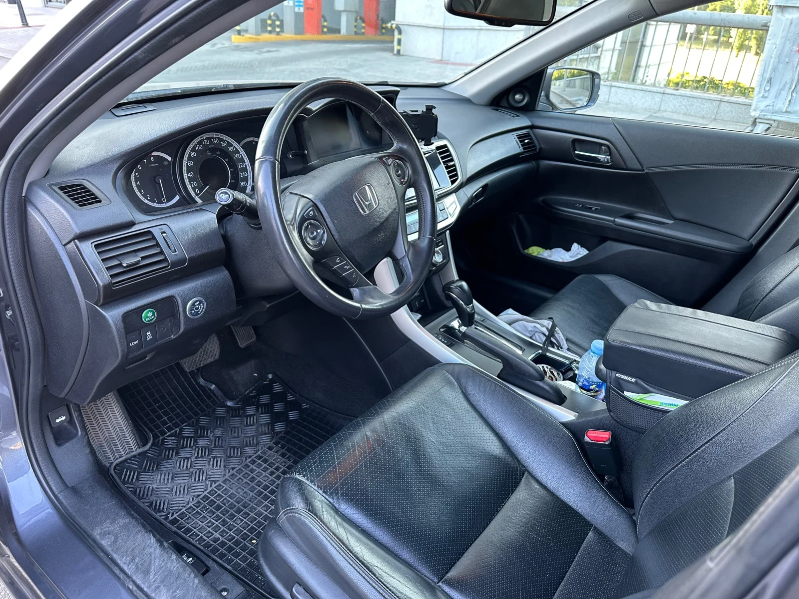 Honda Accord Sport Sedan touring - изображение 8