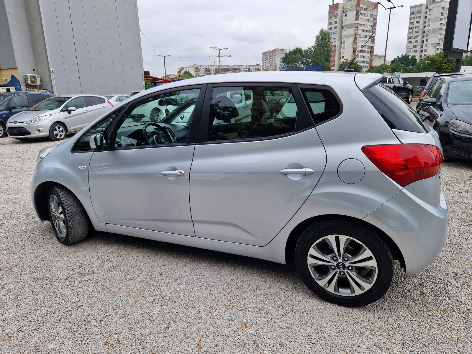 Kia Venga 1.4 газов инжекцион - изображение 8