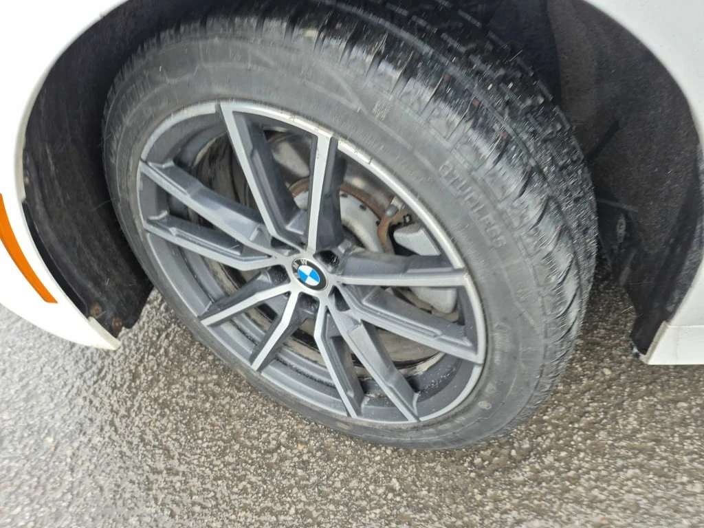 BMW 330 * 330i xDrive * CARFAX *    | Mobile.bg   7