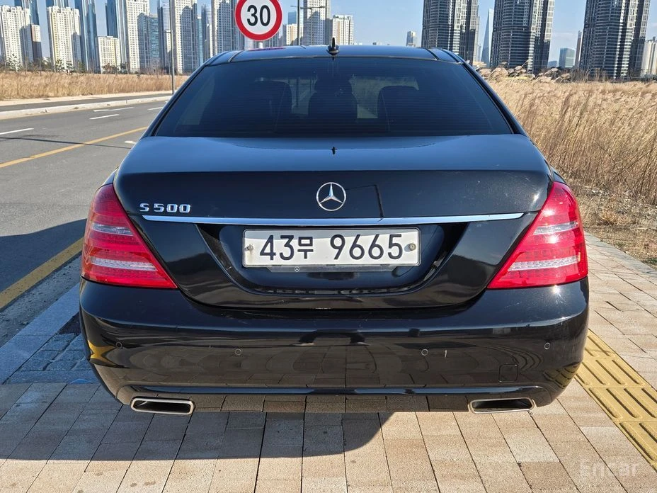 Mercedes-Benz S 350  - изображение 4