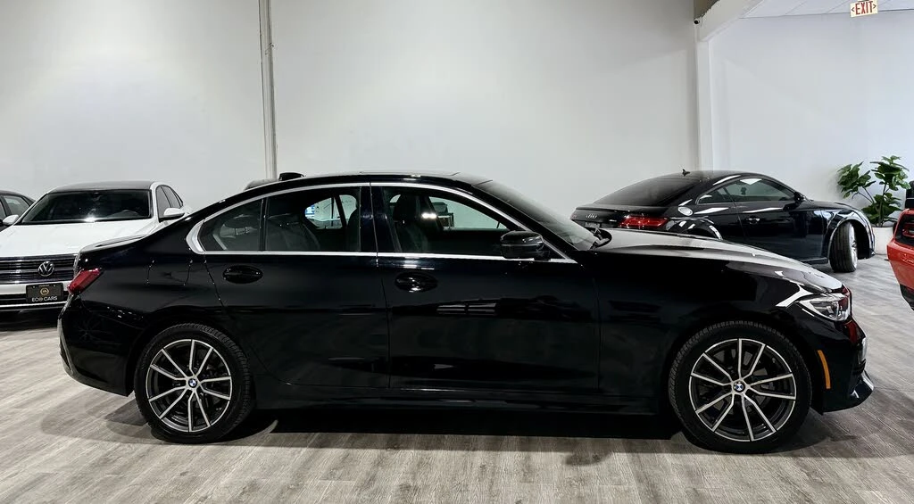 BMW 330  xDrive - изображение 6