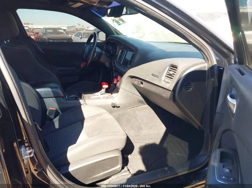 Dodge Charger 5.7L V-8 370HP Rear Wheel Drive | Mobile.bg � ����������� 10