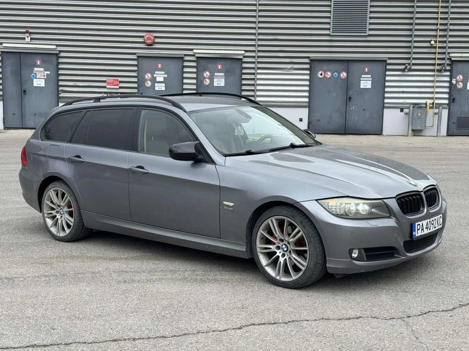 BMW 320 BMW E91 Facelift , снимка 4 - Автомобили и джипове - 53935451