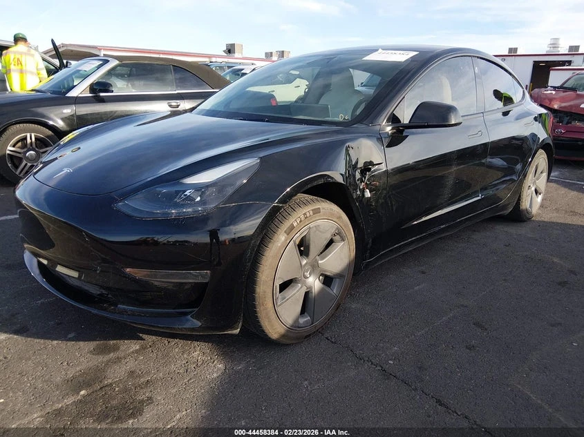 Tesla Model 3 Rear-Wheel Drive, снимка 2 - Автомобили и джипове - 53960078