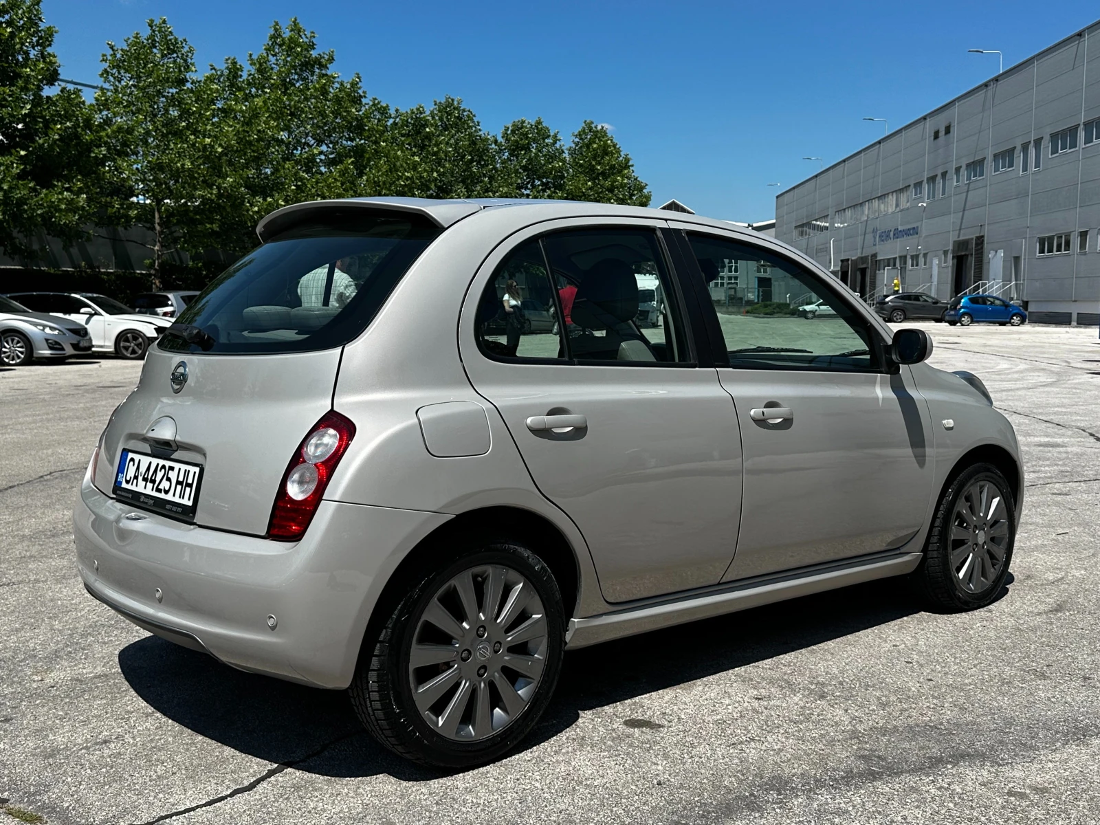 Nissan Micra 1.4i 88 к.с. , снимка 4 - Автомобили и джипове - 54835299