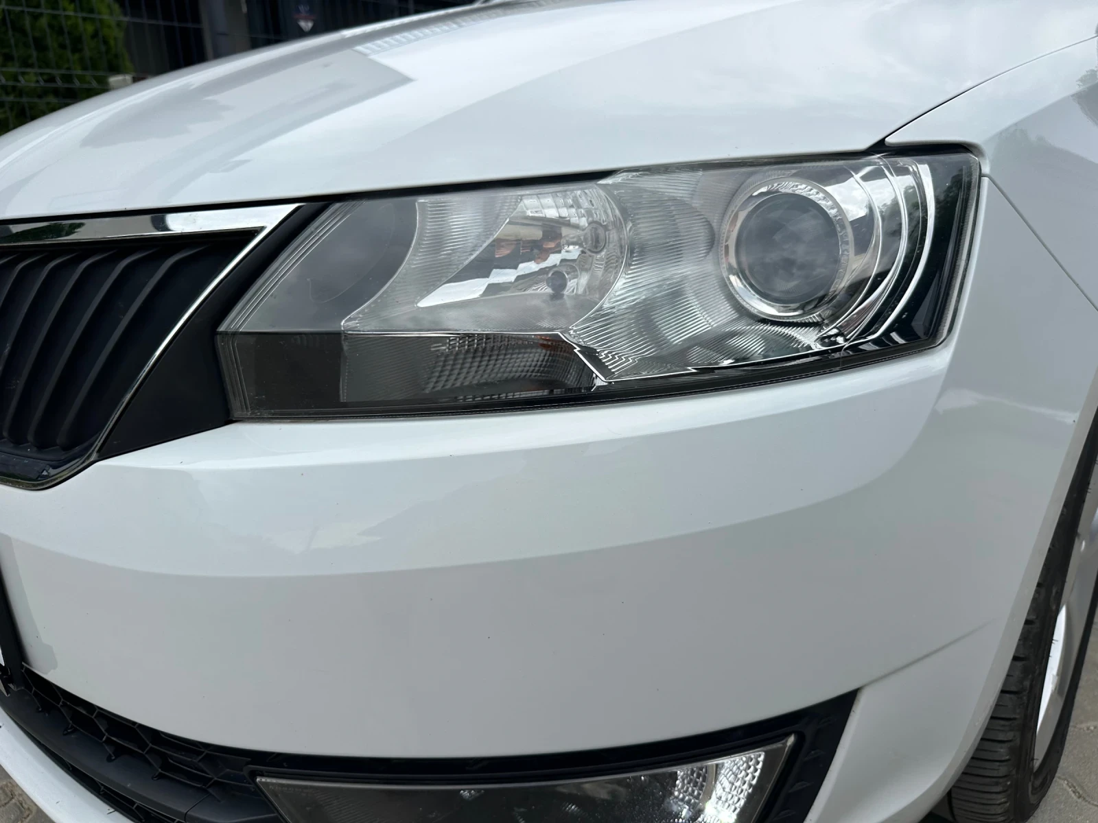 Skoda Rapid БЕНЗИН-АВТОМАТИК, снимка 17 - Автомобили и джипове - 55349916