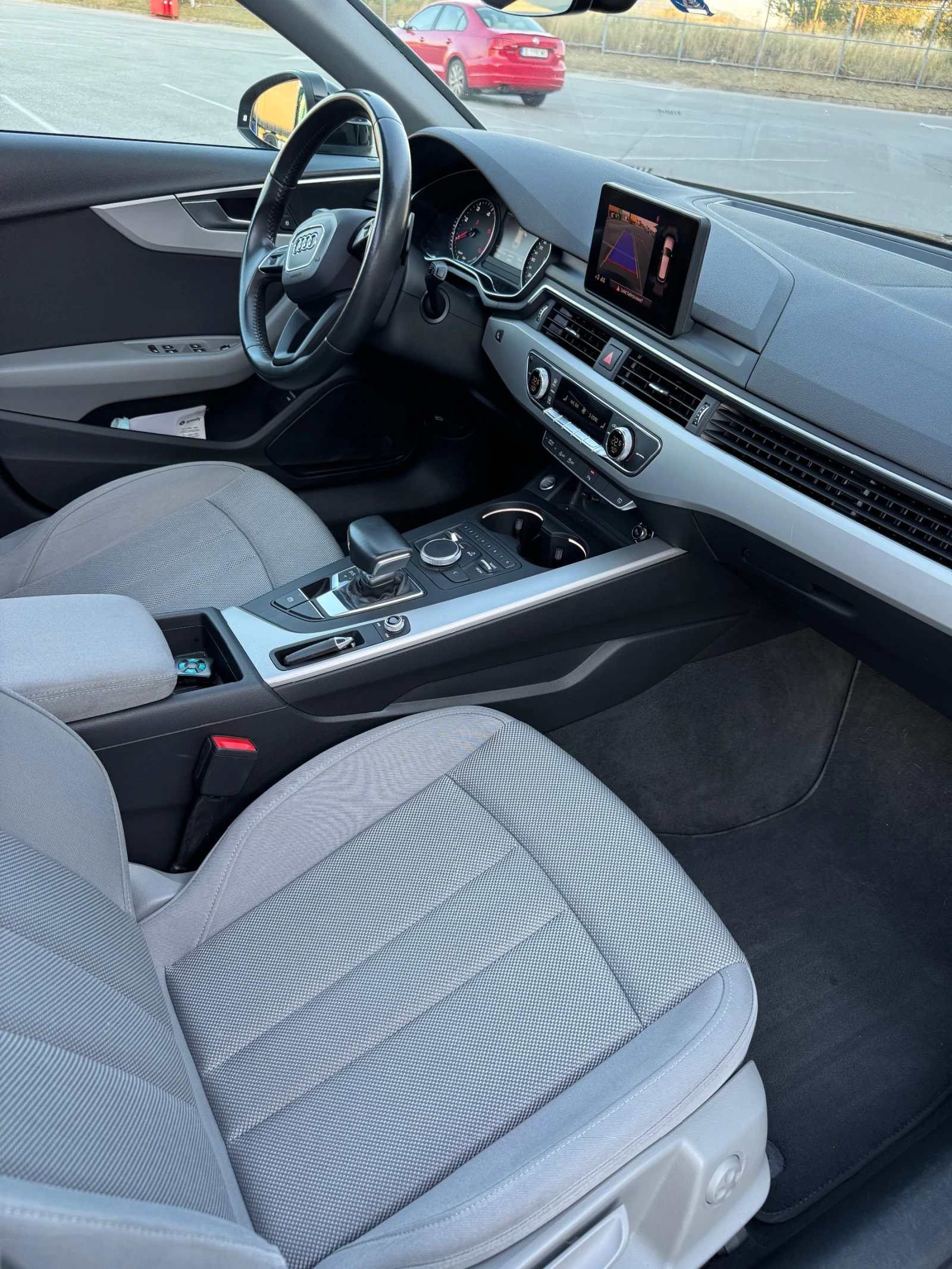 Audi A4 2.0tdi 2020г., снимка 15 - Автомобили и джипове - 55527915