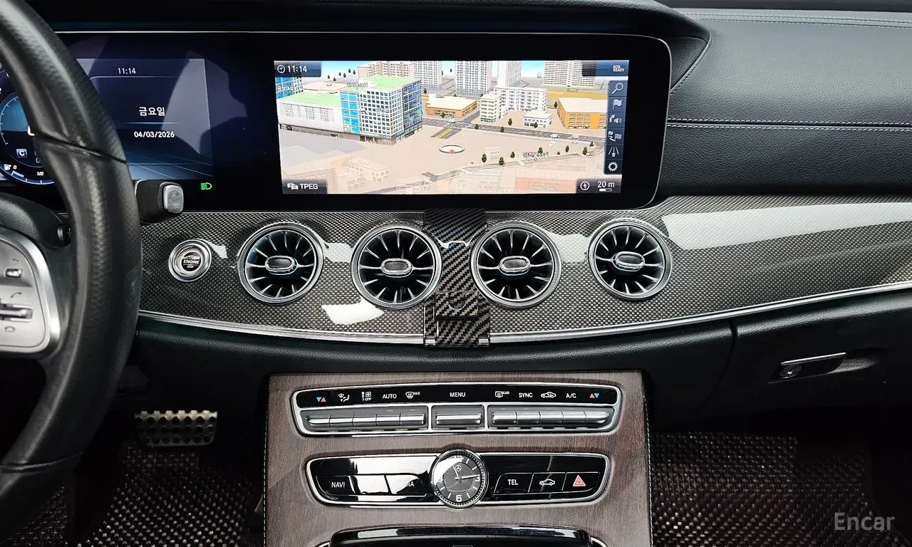 Mercedes-Benz CLS 300 AMG* LINE* BURMESTER* ХЕДЪП* 360КАМЕРА* LANE* ASSI, снимка 10 - Автомобили и джипове - 55695167
