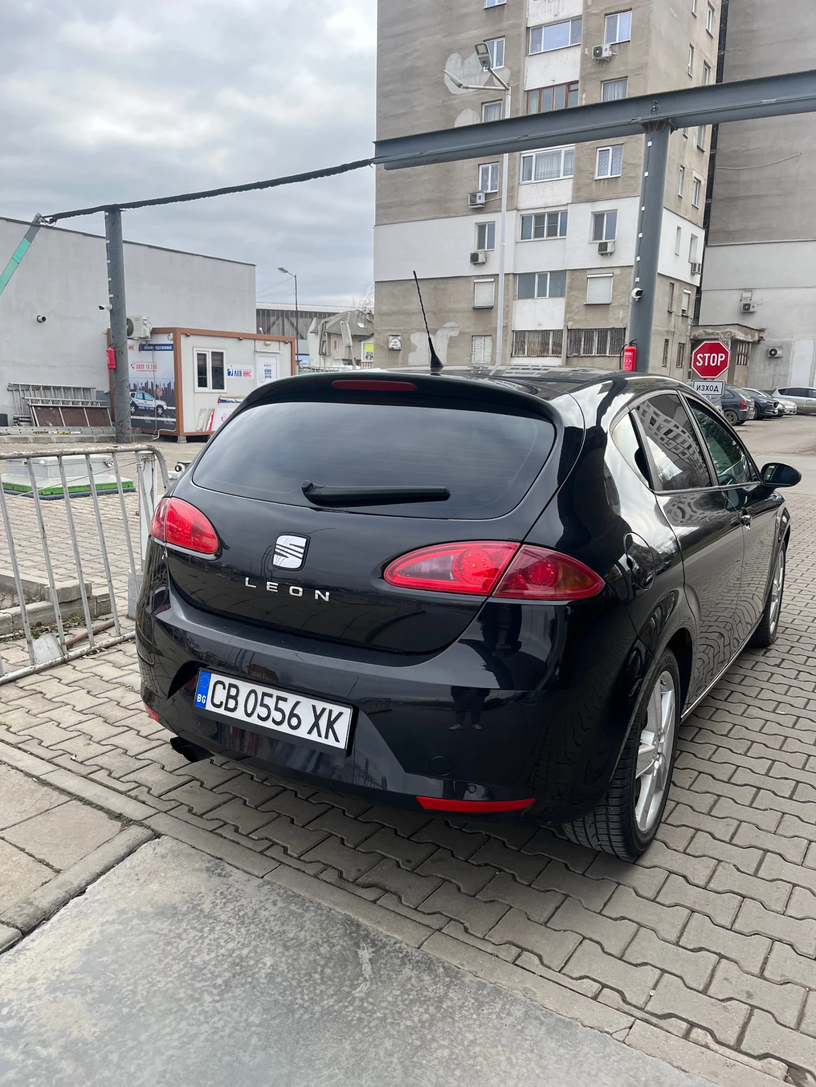 Seat Leon 2.0 TFSI 185 К.С , снимка 3 - Автомобили и джипове - 55789103
